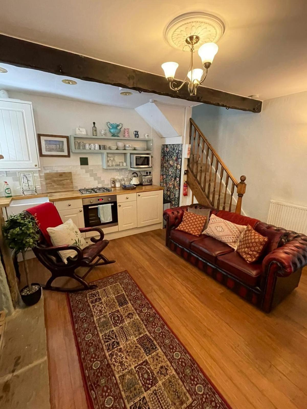 The Little Hideaway - Historic Gem Off Haworth Main Street Villa Bagian luar foto